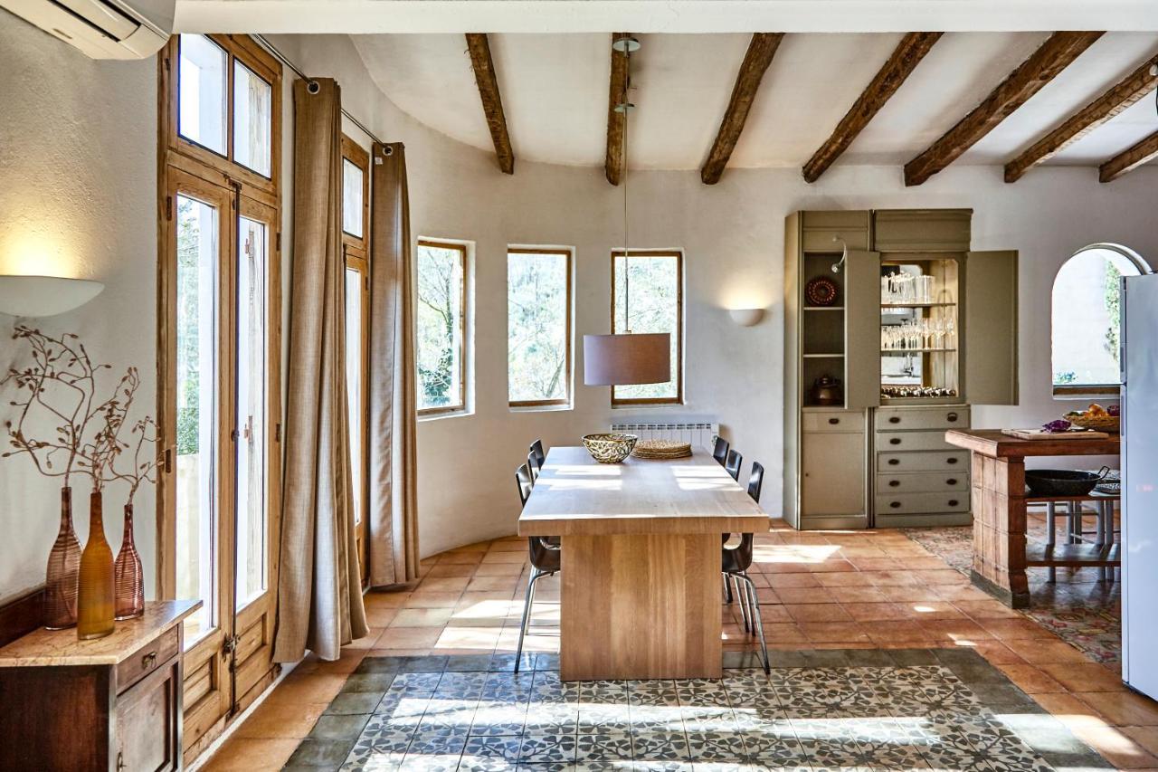 Sitges Hill Retreats-Masia Nur 22 Bedrooms Divided Over 9 Houses For Max 44 Guests Canyelles  Exterior photo