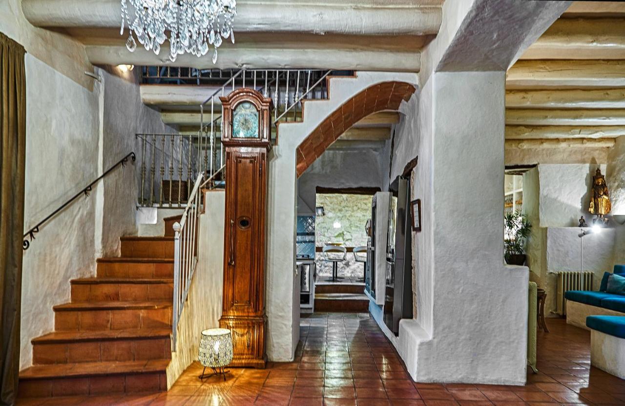 Sitges Hill Retreats-Masia Nur 22 Bedrooms Divided Over 9 Houses For Max 44 Guests Canyelles  Exterior photo